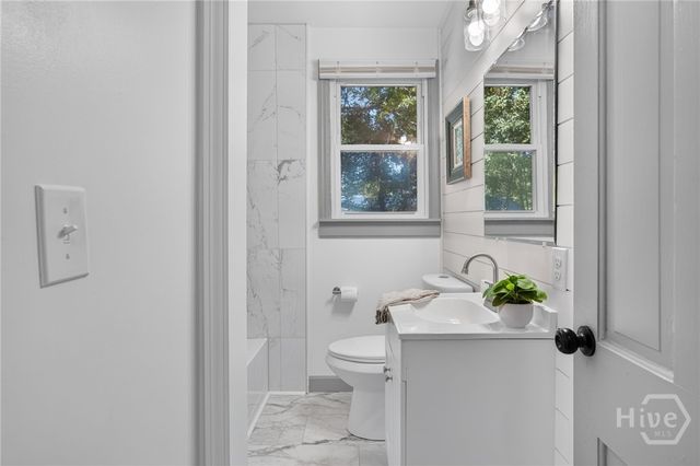 1710 E 41st Street, Savannah, GA 31404
