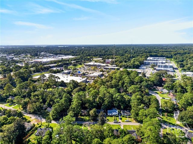 1710 E 41st Street, Savannah, GA 31404