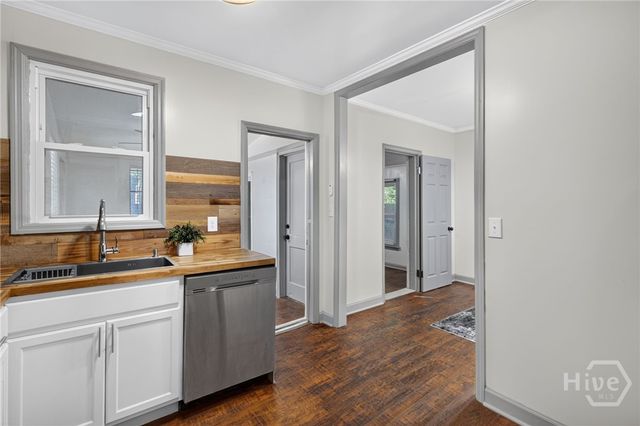 1710 E 41st Street, Savannah, GA 31404