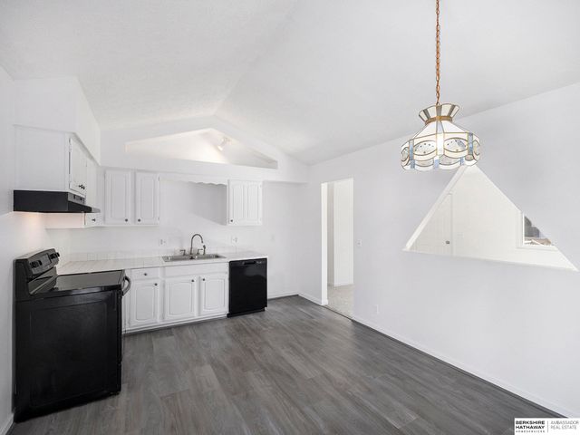 14704 Olive Street, Omaha, NE 68138