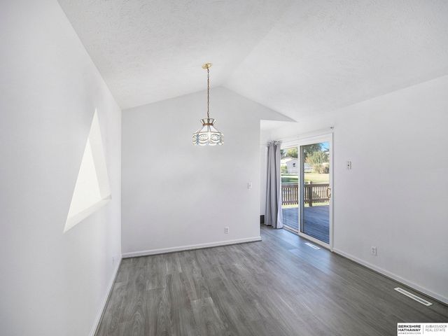 14704 Olive Street, Omaha, NE 68138