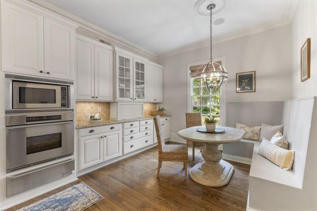 5290 London Drive, Atlanta, GA 30327
