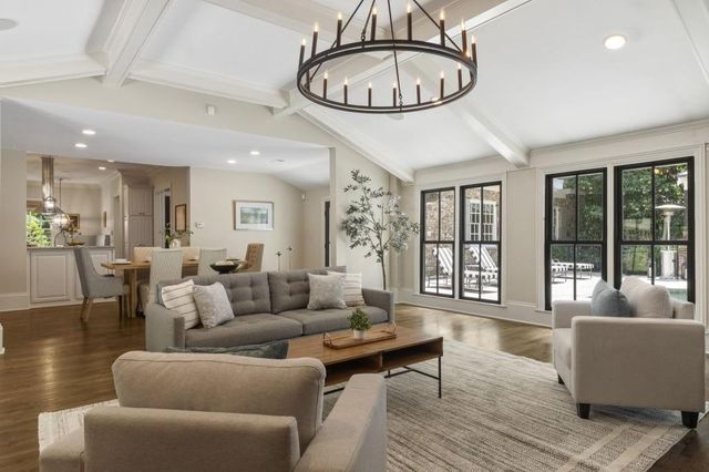 5290 London Drive, Atlanta, GA 30327