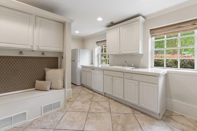 5290 London Drive, Atlanta, GA 30327