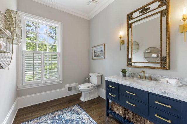 5290 London Drive, Atlanta, GA 30327