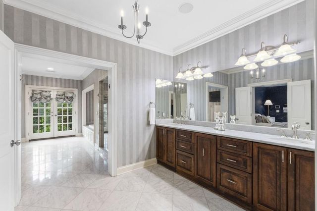 5290 London Drive, Atlanta, GA 30327