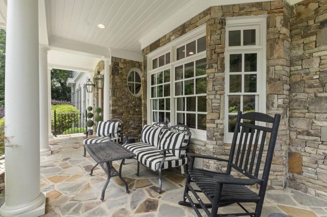 5290 London Drive, Atlanta, GA 30327