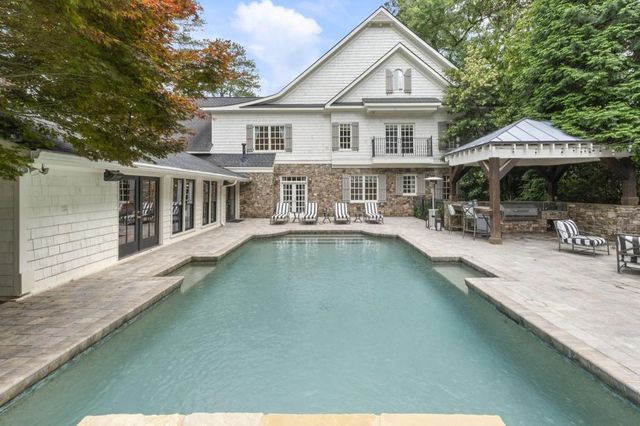 5290 London Drive, Atlanta, GA 30327