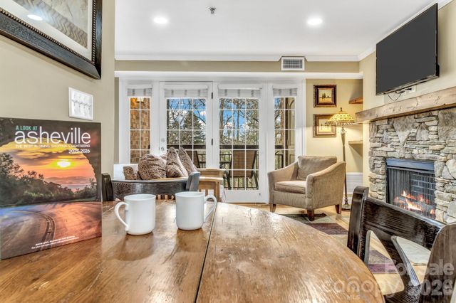 119 Bowling Park Road, Asheville, NC 28803