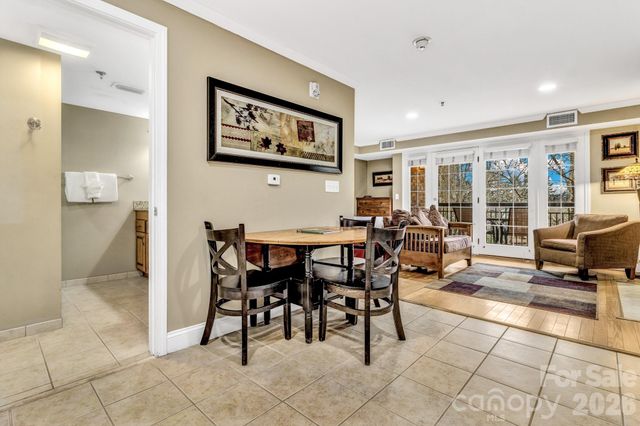 119 Bowling Park Road, Asheville, NC 28803