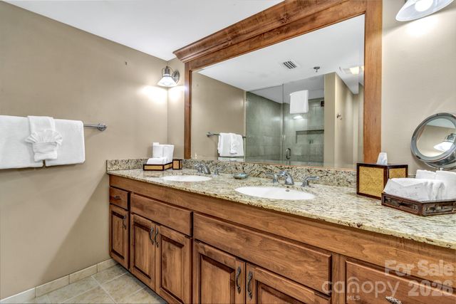 119 Bowling Park Road, Asheville, NC 28803