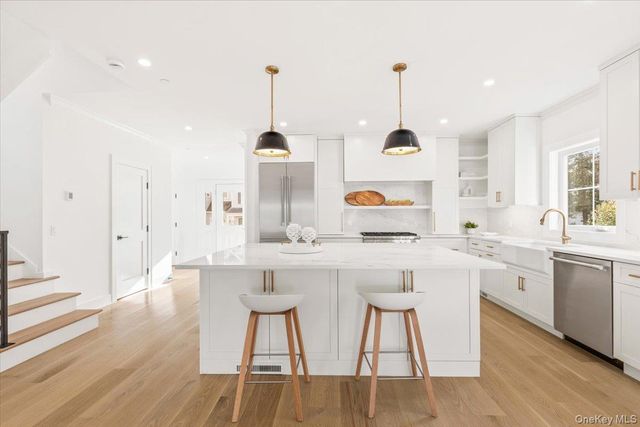 60 Grapal Street, Rye, NY 10580