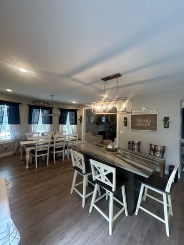 29 Bennett Street, Hudson, MA 01749