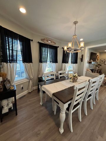 29 Bennett Street, Hudson, MA 01749
