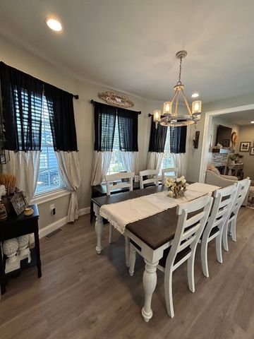 29 Bennett Street, Hudson, MA 01749