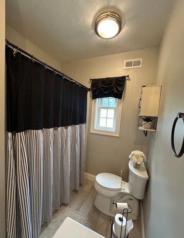 29 Bennett Street, Hudson, MA 01749
