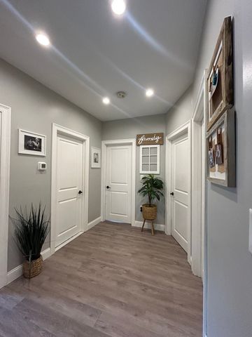 29 Bennett Street, Hudson, MA 01749