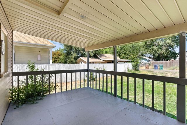 1818 W Boone Ave, Spokane, WA 99201