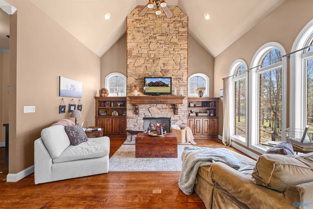 130 Heron Drive SE, Gadsden, AL 35901