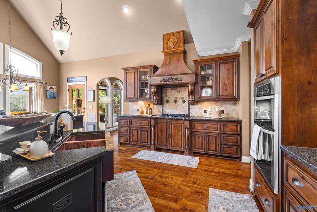 130 Heron Drive SE, Gadsden, AL 35901