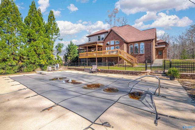 130 Heron Drive SE, Gadsden, AL 35901