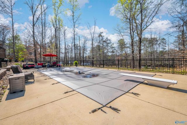 130 Heron Drive SE, Gadsden, AL 35901