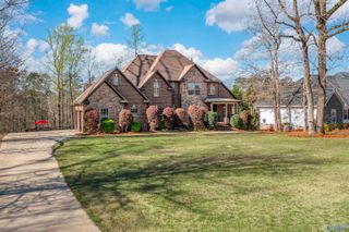 130 Heron Drive SE, Gadsden, AL 35901