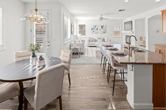 156 Clydesdale Way, Roseville, CA 95678