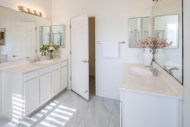 156 Clydesdale Way, Roseville, CA 95678