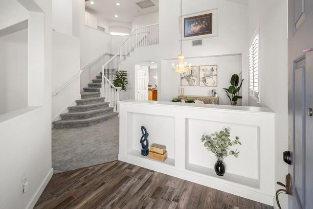 156 Clydesdale Way, Roseville, CA 95678