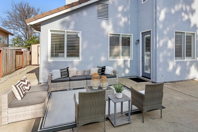 156 Clydesdale Way, Roseville, CA 95678