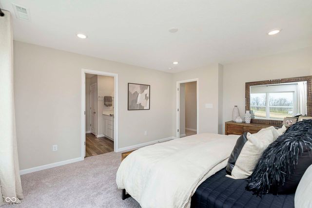 704 Braxton Street, Trafalgar, IN 46181