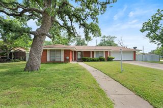 2300 SE 9th Street, Mineral Wells, TX 76067