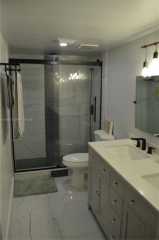 11554 NW 10th St 11554, Pembroke Pines, FL 33026