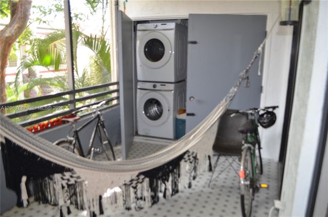 11554 NW 10th St 11554, Pembroke Pines, FL 33026