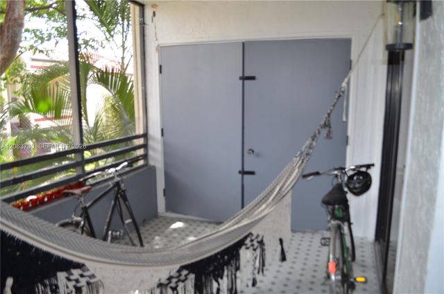 11554 NW 10th St 11554, Pembroke Pines, FL 33026