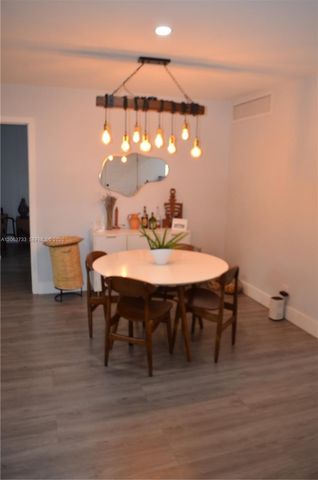 11554 NW 10th St 11554, Pembroke Pines, FL 33026