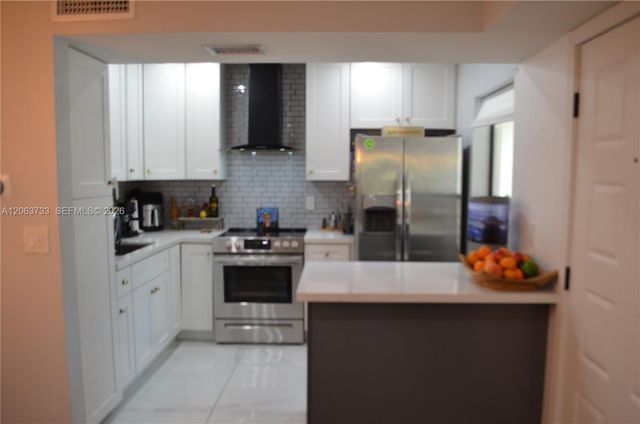 11554 NW 10th St 11554, Pembroke Pines, FL 33026