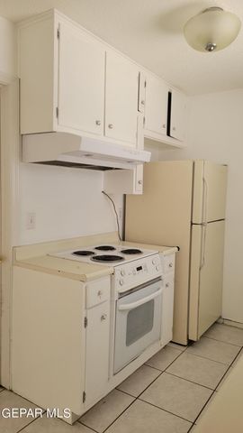 1405 CESSNA Drive A, El Paso, TX 79925