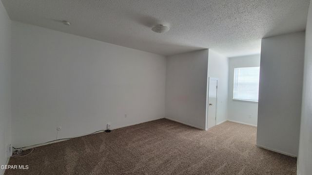 1405 CESSNA Drive A, El Paso, TX 79925