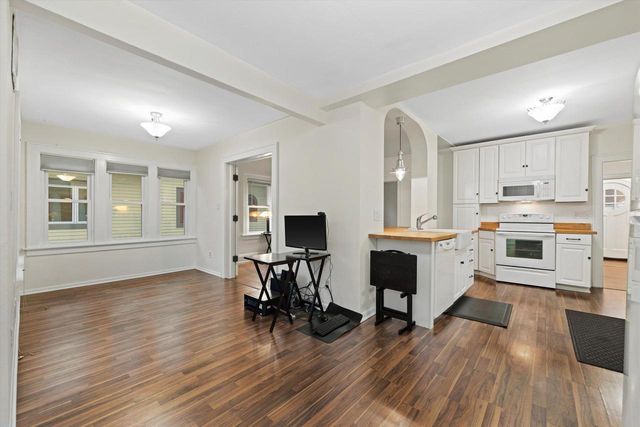 8419 Stickney AVENUE, Wauwatosa, WI 53226