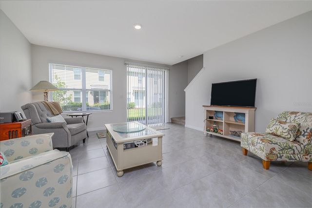 58 BELLA OAKS DRIVE, Port Orange, FL 32129