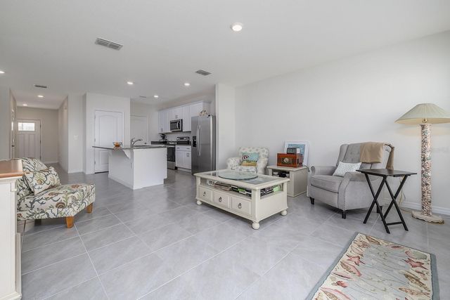 58 BELLA OAKS DRIVE, Port Orange, FL 32129