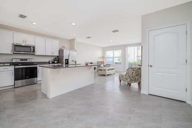 58 BELLA OAKS DRIVE, Port Orange, FL 32129