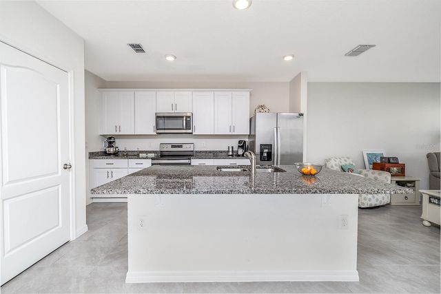 58 BELLA OAKS DRIVE, Port Orange, FL 32129