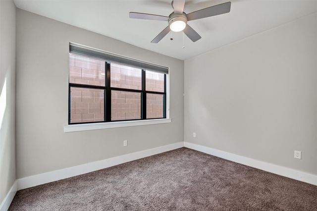 2401 Crawford Street B209, Houston, TX 77004