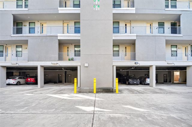 2401 Crawford Street B209, Houston, TX 77004