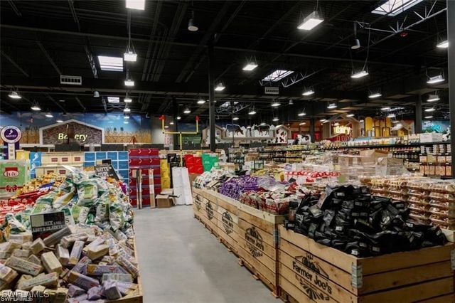 1617 SW 23rd TER, Cape Coral, FL 33991