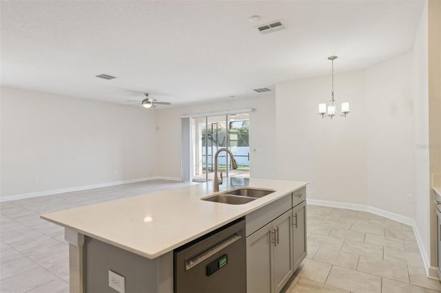 2733 ATTWATER LOOP, Winter Haven, FL 33884