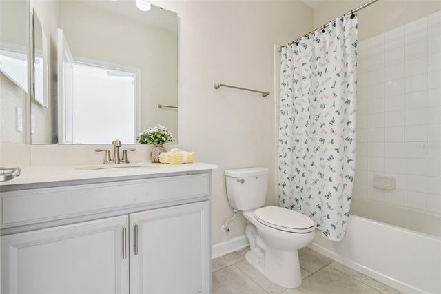 2733 ATTWATER LOOP, Winter Haven, FL 33884